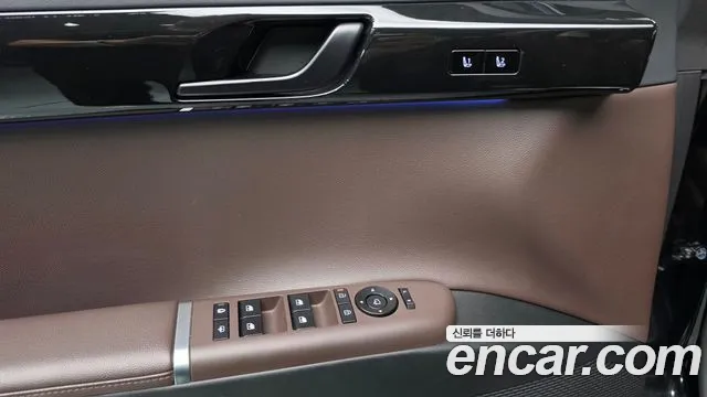 Hyundai Grandeur GN7 — Фото автомобиля 23