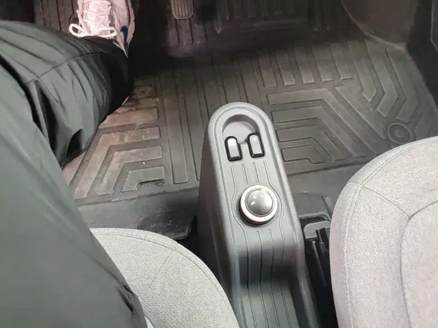 Wuling Hongguang Mini EV — Фото автомобиля 13