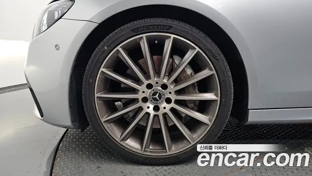 Mercedes-Benz E-Class W213 — Фото автомобиля 5