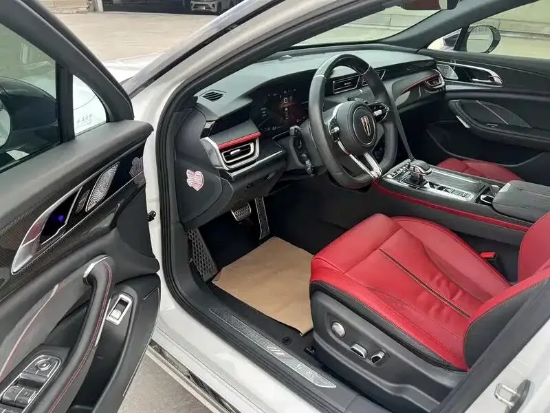 Hongqi Hongqi H6 2023 2.0T Premium Edition — Фото автомобиля 4