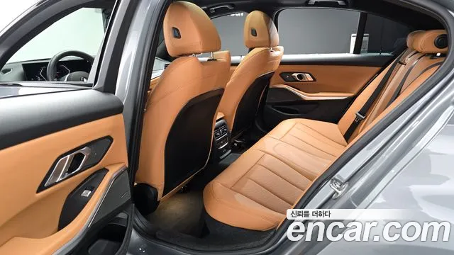 BMW 3 Series G20 — Фото автомобиля 11