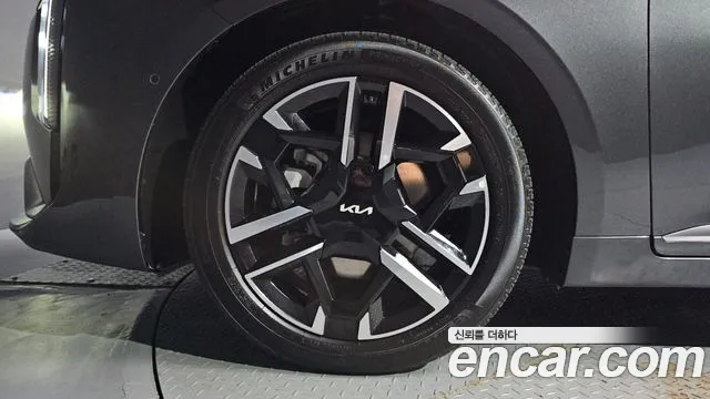 Kia K8 (New) Hybrid — Фото автомобиля 5