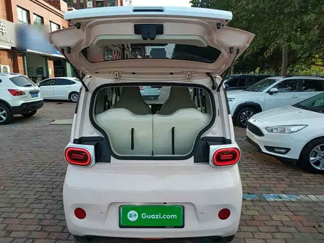 Wuling Hongguang Mini EV — Фото автомобиля 18