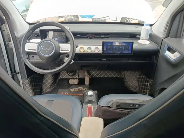 Wuling Hongguang Mini EV — Фото автомобиля 9