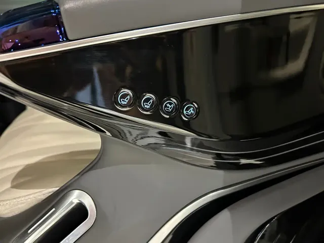 Toyota Granvia — Фото автомобиля 20