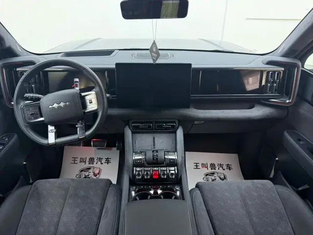 BYD FangChengBao Leopard 5 — Фото автомобиля 5
