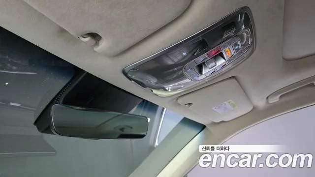 Genesis GV70 — Фото автомобиля 28
