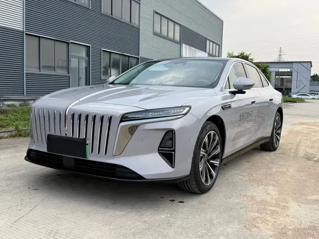 Фотография автомобиля — Hongqi H7