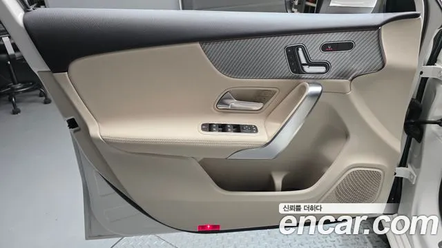 Mercedes-Benz A-Class W177 — Фото автомобиля 13