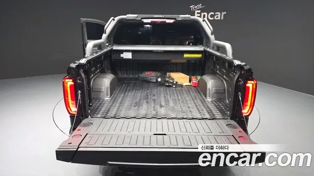 GMC Sierra — Фото автомобиля 18