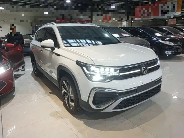 Volkswagen Tharu — Фото автомобиля 3