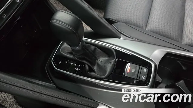 Renault-KoreaSamsung QM6 Новый QM6 2.0 GDe LE Signature 2WD — Фото автомобиля 9
