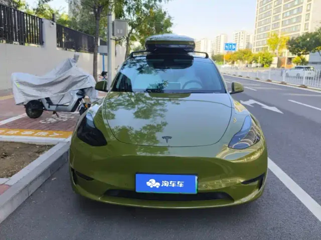 Tesla Model Y — Фото автомобиля 2