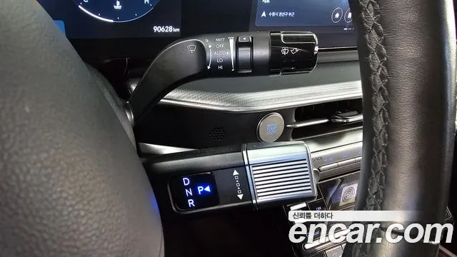 Hyundai Grandeur GN7 — Фото автомобиля 12