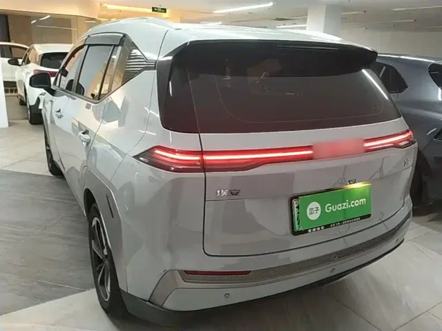 GAC Aion Y — Фото автомобиля 5