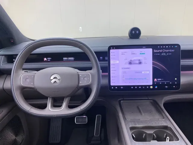 Nio ES8 — Фото автомобиля 7