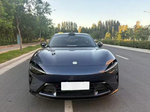 Xiaomi YU7 — Фото автомобиля 2