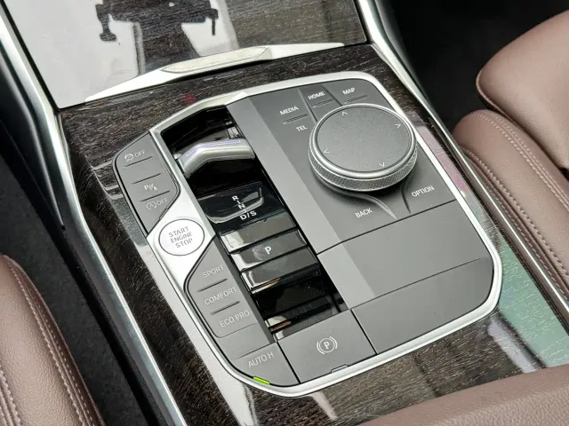 BMW 3 Series — Фото автомобиля 14