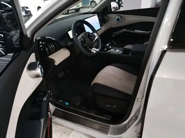 BYD Yuan PLUS — Фото автомобиля 15