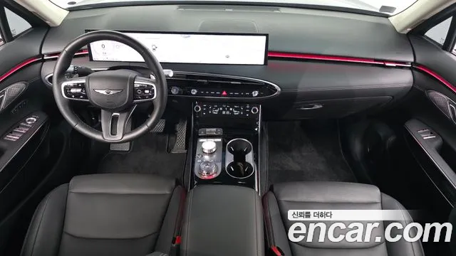 Genesis GV70 2.5T Бензин 2WD — Фото автомобиля 6