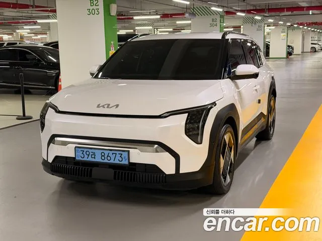 Фотография автомобиля — Kia EV3