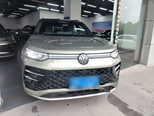 Volkswagen Tayron — Фото автомобиля 2