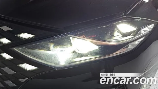 Hyundai Grandeur Premium — Фото автомобиля 22