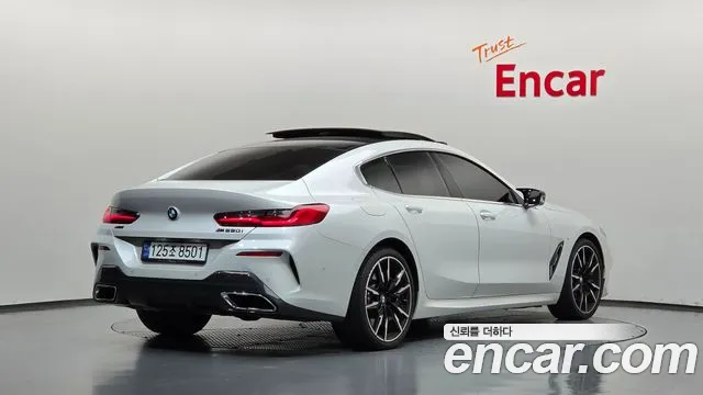 BMW 8 Series G15 — Фото автомобиля 2