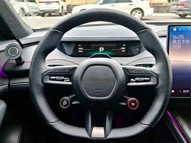 Xiaomi SU7 — Фото автомобиля 11