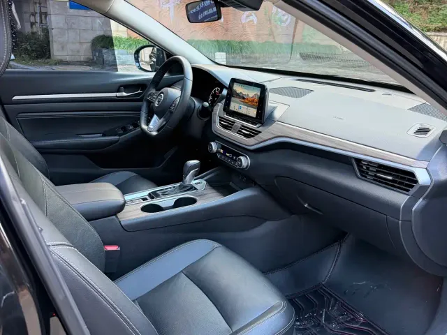 Nissan Teana — Фото автомобиля 10