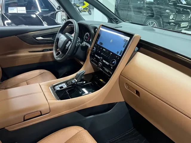 Toyota Alphard — Фото автомобиля 20