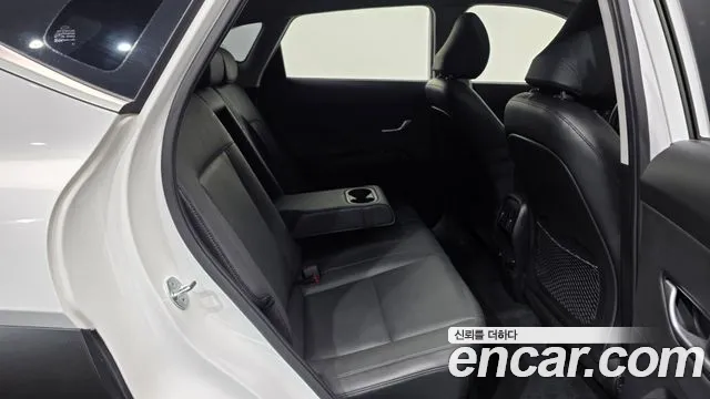 Hyundai Kona — Фото автомобиля 12