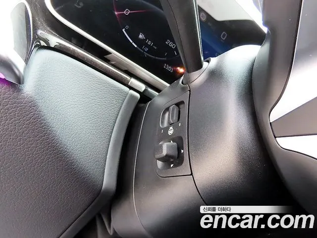 Mercedes-Benz S-Class — Фото автомобиля 13