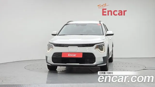 Kia Niro Niro (New) — Фото автомобиля 3