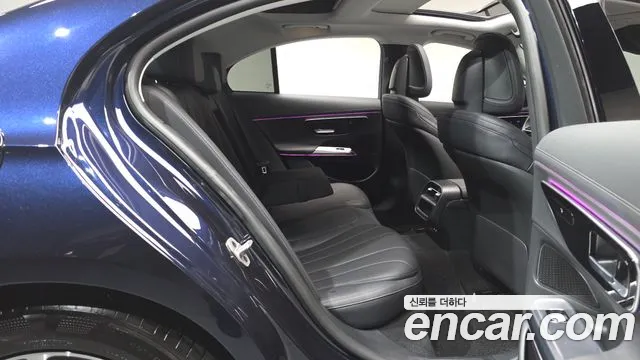 Mercedes-Benz E-Class W214 — Фото автомобиля 17