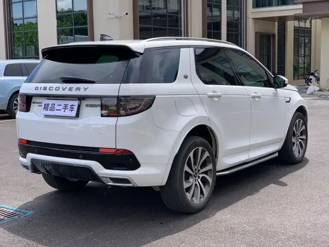Land Rover Discovery Sport 2022 Model 249PS R-Dynamic S Performance Edition 5-Seater — Фото автомобиля 4