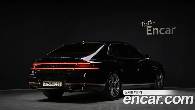 Фотография автомобиля — Genesis G90 G90 (RS4) Бензин 3.5 турбо AWD