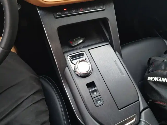 Haval H6 — Фото автомобиля 13