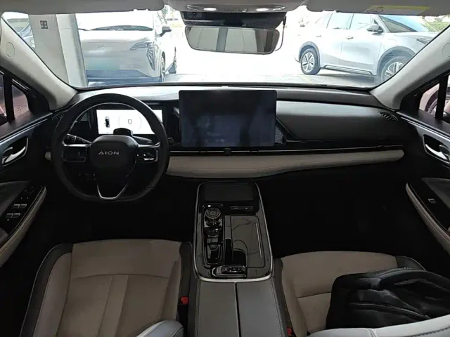 GAC Aion S Plus — Фото автомобиля 9