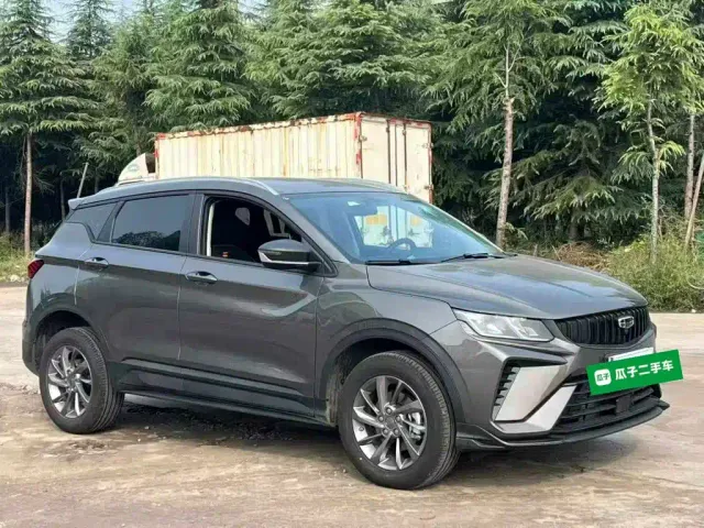 Geely Binyue — Фото автомобиля 3