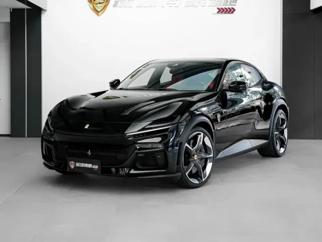 Фотография автомобиля — Ferrari Purosangue
