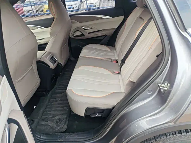 BYD Song Pro — Фото автомобиля 16
