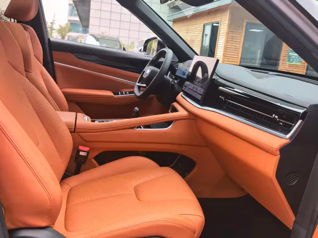 Geely Boyue — Фото автомобиля 16