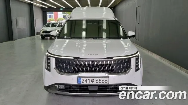 Kia Canival Новый Carnival 4 поколение Бензин 9 мест Hi-Limousine — Фото автомобиля 3