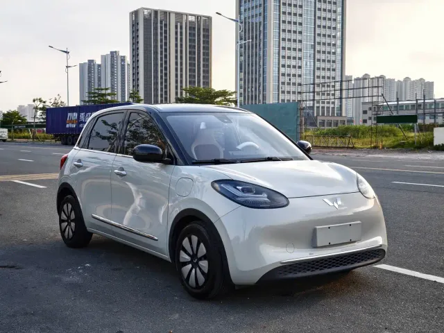 Wuling Bingo — Фото автомобиля 3