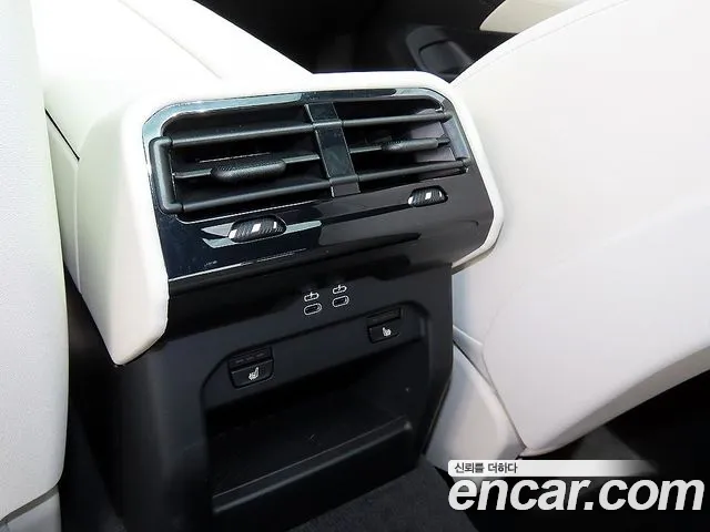 BMW 5-Series — Фото автомобиля 15
