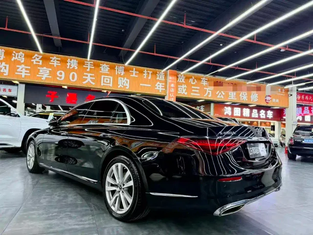 Mercedes-Benz S-Class — Фото автомобиля 15