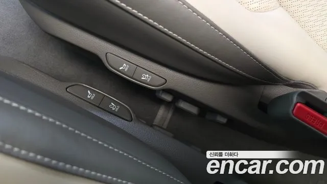 Kia Carnival Generation 4 — Фото автомобиля 19