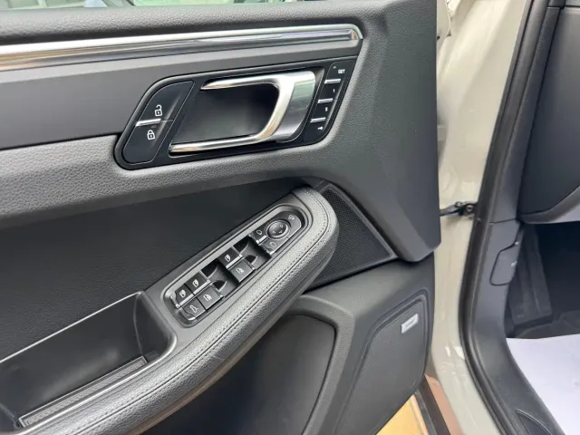 Porsche Macan 2022 Macan 2.0T — Фото автомобиля 4