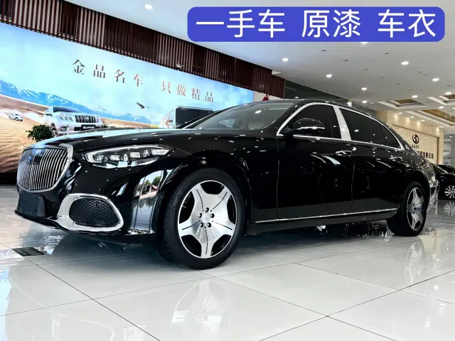 Фотография автомобиля — Mercedes-Benz Maybach S-Class